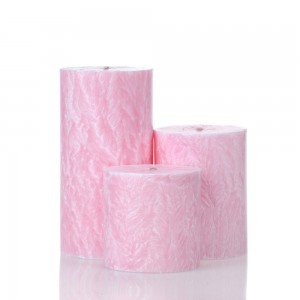 Rose romancing scented candle